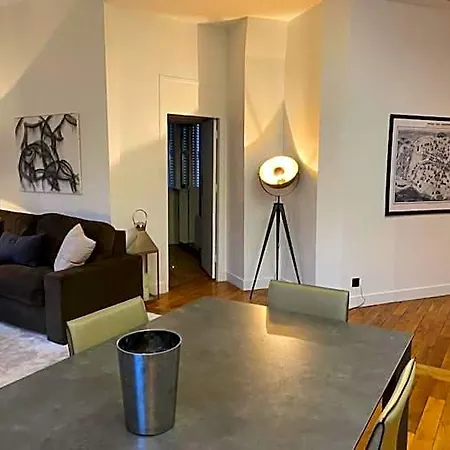 3 7e Apartamento París